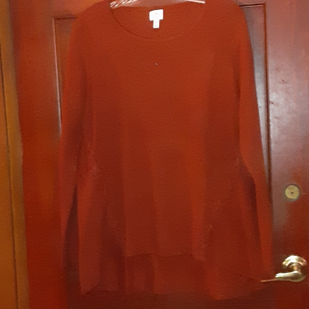 Long sleeve sweater